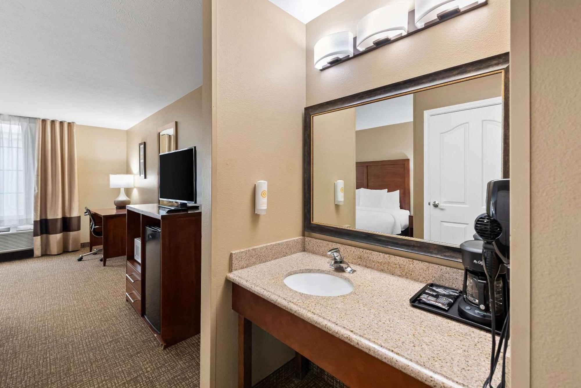 Mainstay Suites El Centro I-8 Exterior photo
